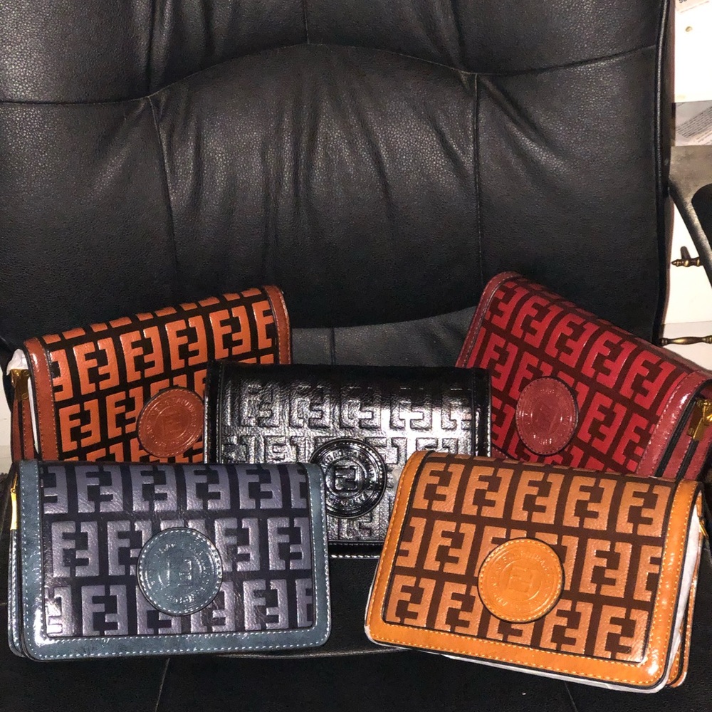 Beautifully crafted fashion style purses